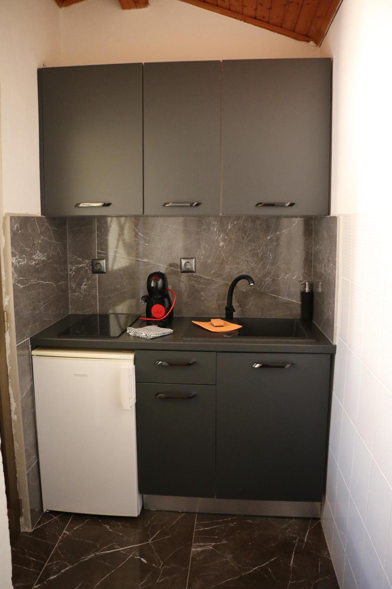 Apartmani Suhi Brod Medulin Exterior photo